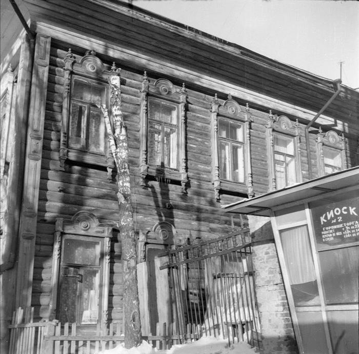 Автор: П.Н. Коханенко. 1968-74гг. Источник: Старые дома Томска
